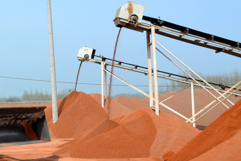 <b>DPF建筑垃圾破碎機(jī)</b>