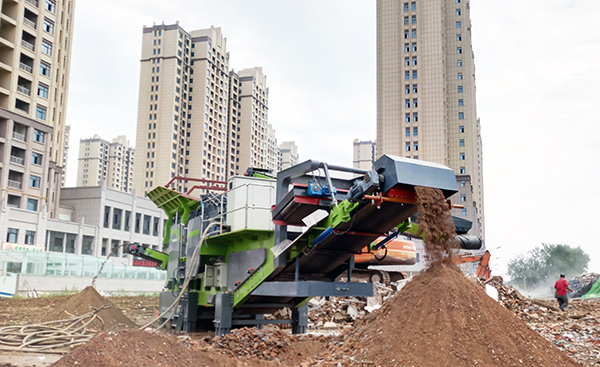 周口項(xiàng)城建筑垃圾處理現(xiàn)場(chǎng)